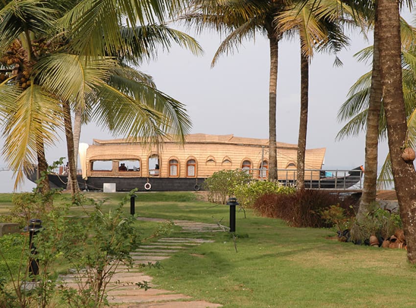 LAKESONG by Eastend Hotels & Resorts - Image 4