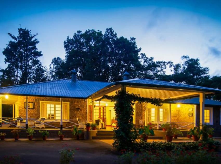 Monica Garden Bungalow - Image 2