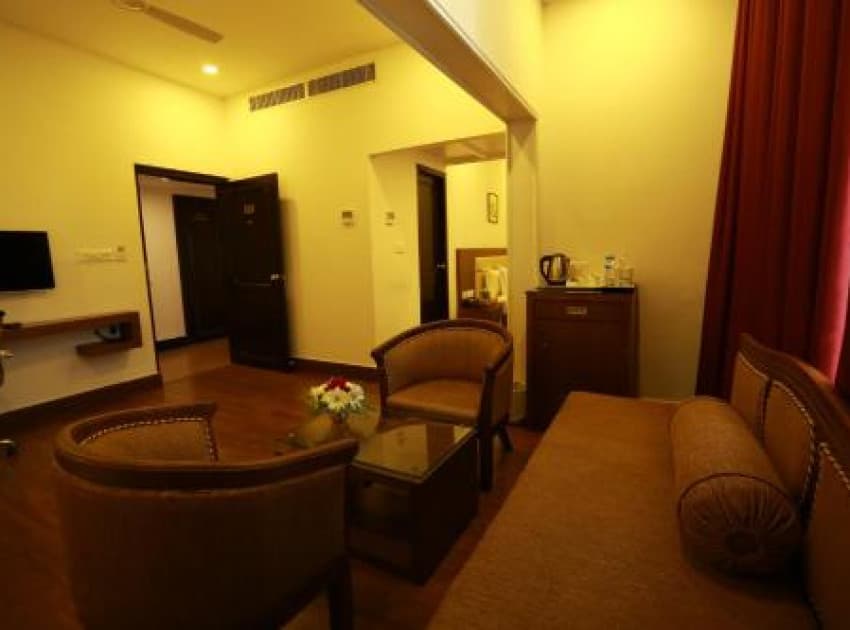Hotel Sopanam Heritage - Image 4
