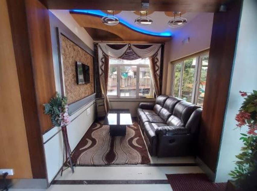 Astoria Residency - Image 2