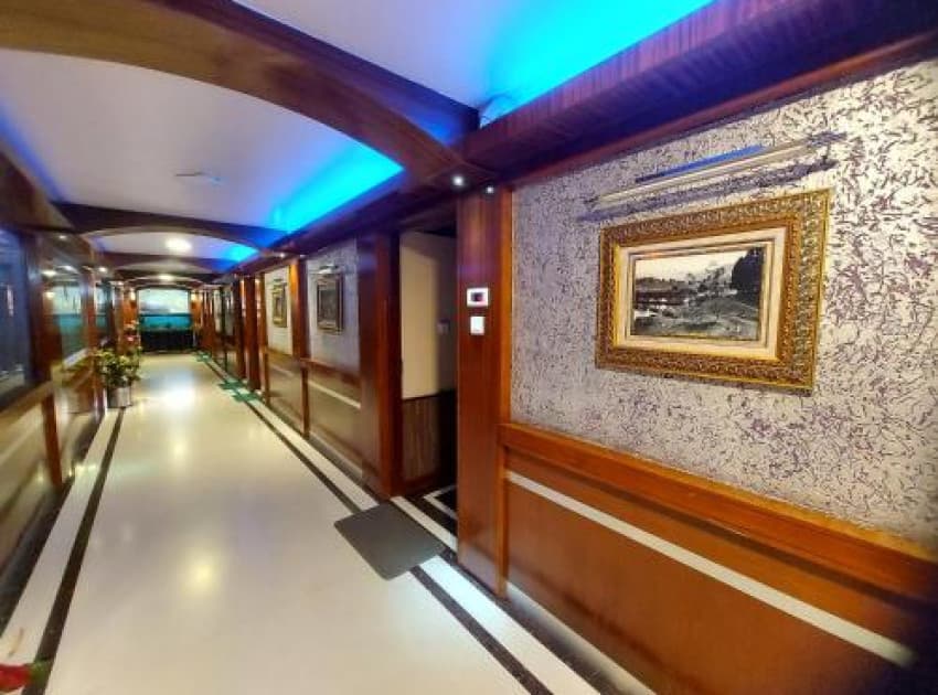 Astoria Residency - Image 4