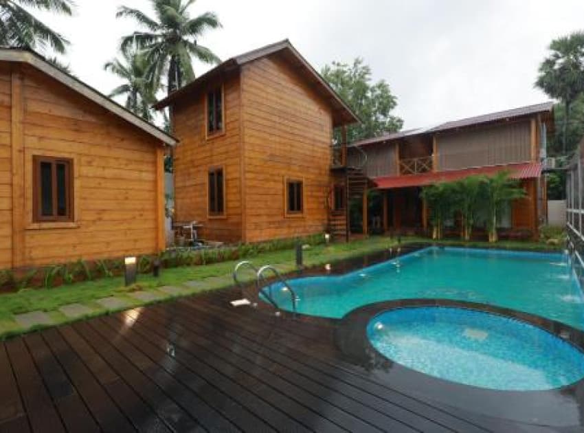 Wooden ECR Sea Resort - Image 2