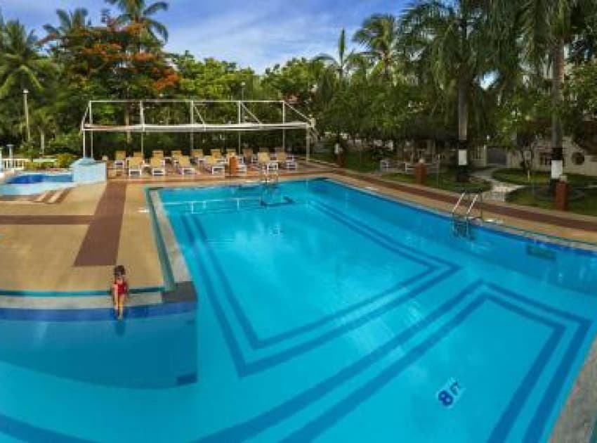 Ideal Beach Resort - Image 2