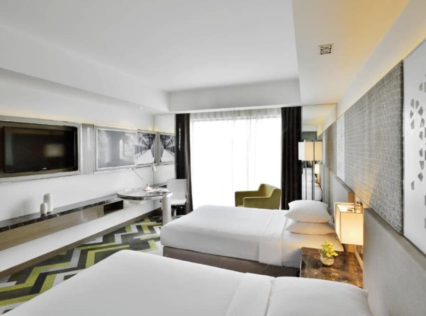 Courtyard by Marriott Agra - Image 4