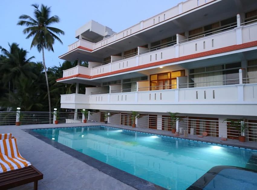 Book Samudratheeram Beach Resort in Kovalam