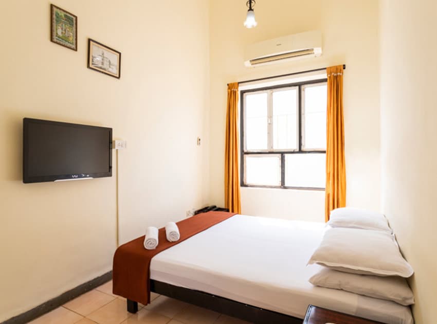 Book Standard Room room in Goa