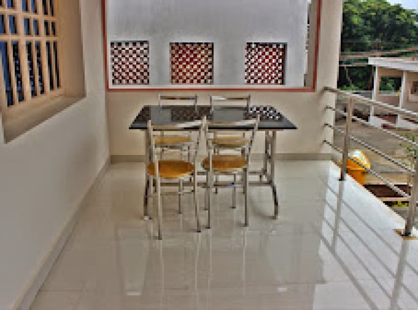 Book Double Bed Room Cottage room in Yercaud