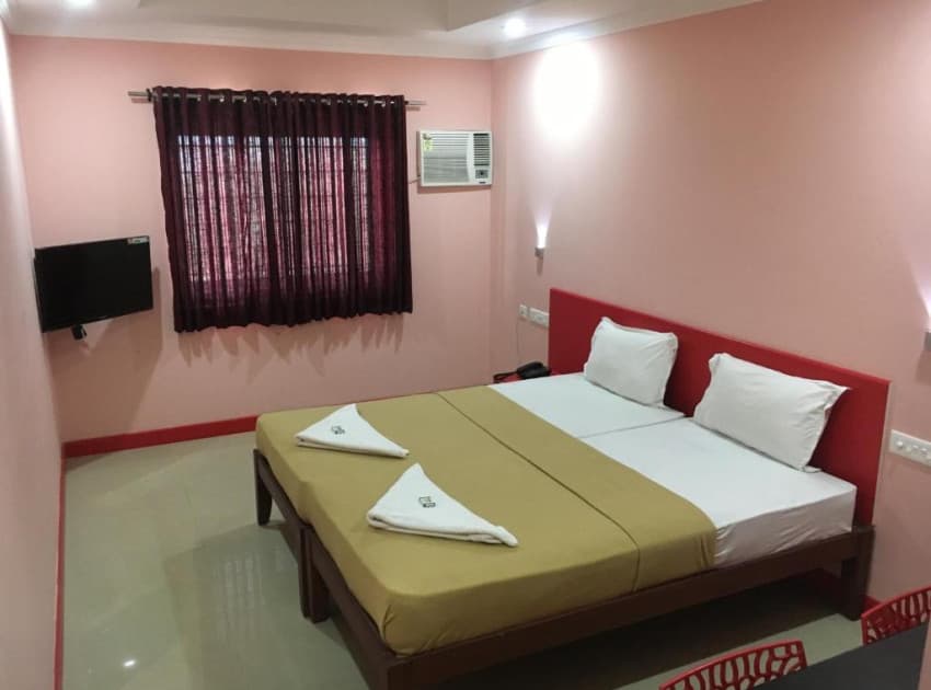 Book Deluxe Double Room room in Kasaragod