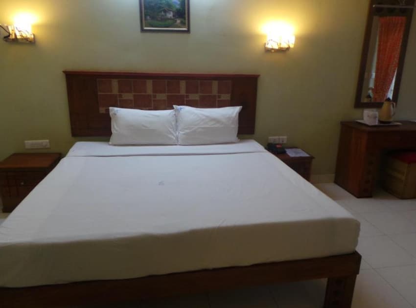 Book Standard Double Room room in Calicut