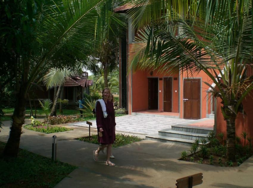 Book Land Cottage room in Poovar
