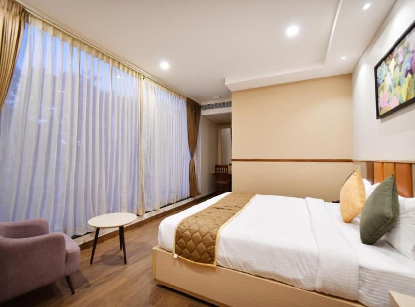 Book Large Double Room room in Mysore