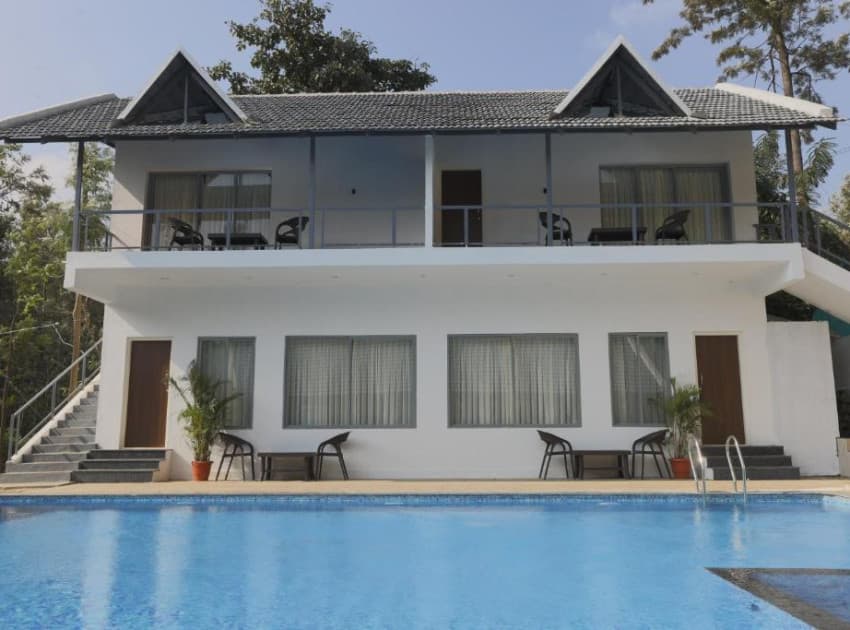 Book Superior Queen Room room in Chikmagalur