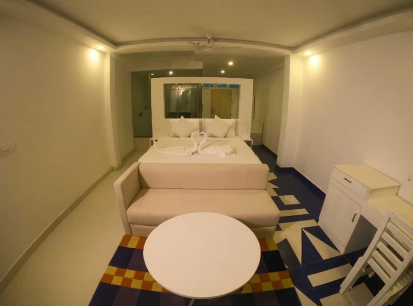 Book Non Sea View Standard Room room in Varkala