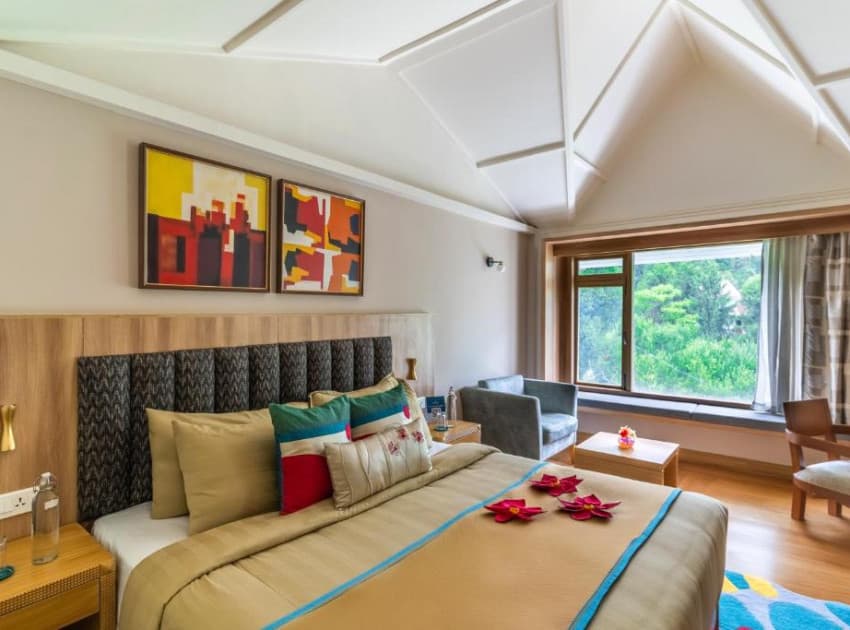 Book Superior Room room in Manali