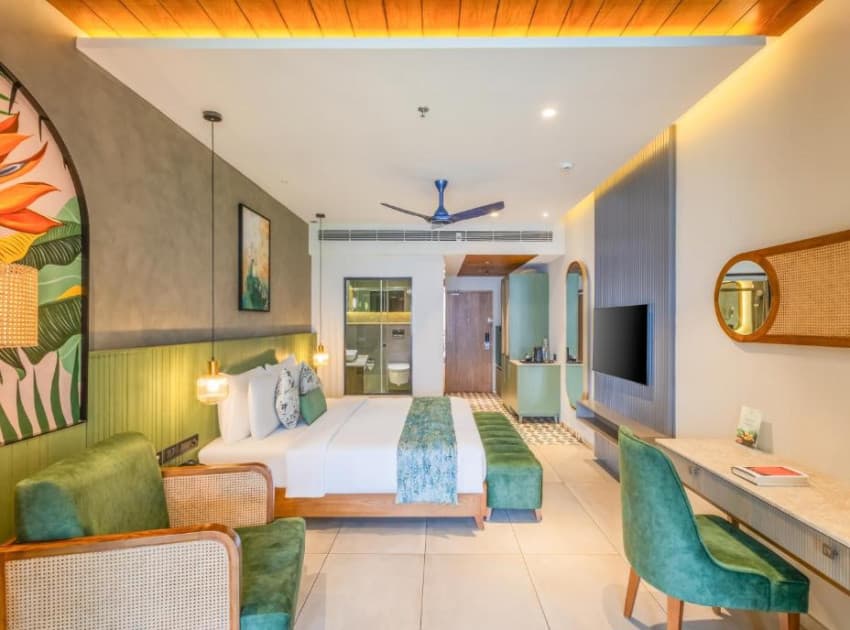Book Premium Falls View room in Athirapally