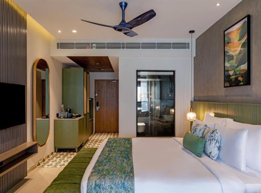 Book Premium Falls View room in Athirapally