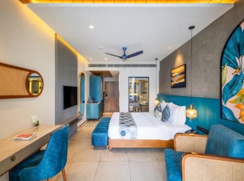 Book Premium Mountain & Falls View room in Athirapally