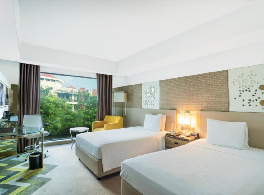 Book Deluxe Twin Room room in Agra