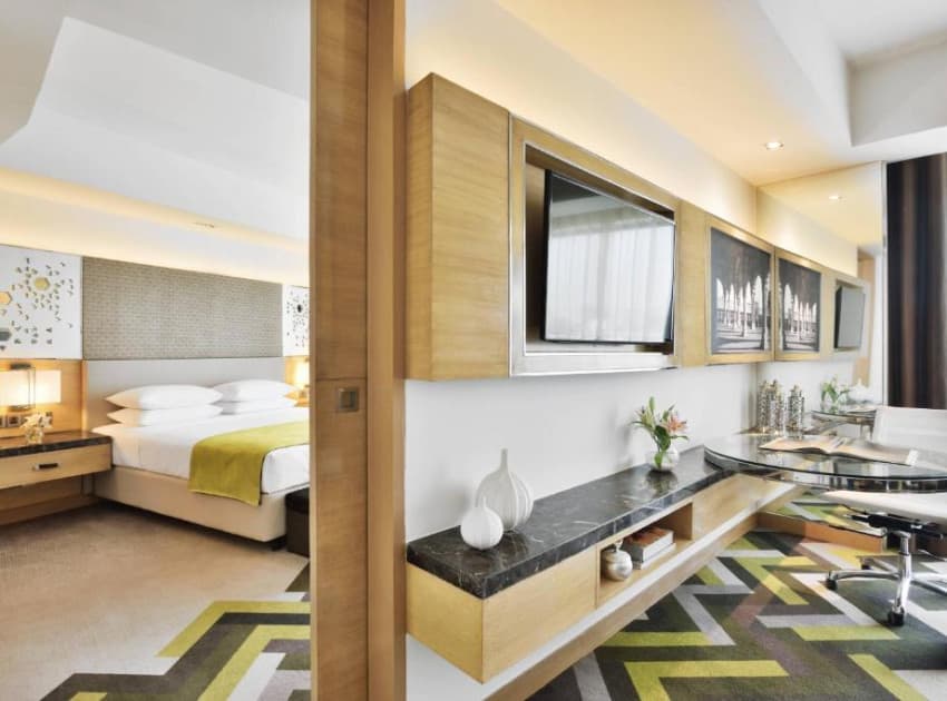 Book One-Bedroom Executive King Suite room in Agra