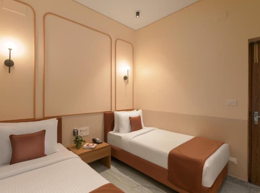 Book 3 Bedroom Apartment room in Chennai