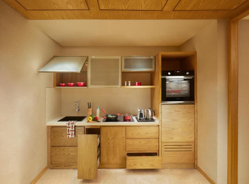 Book Premier Kitchenette Room room in Chennai