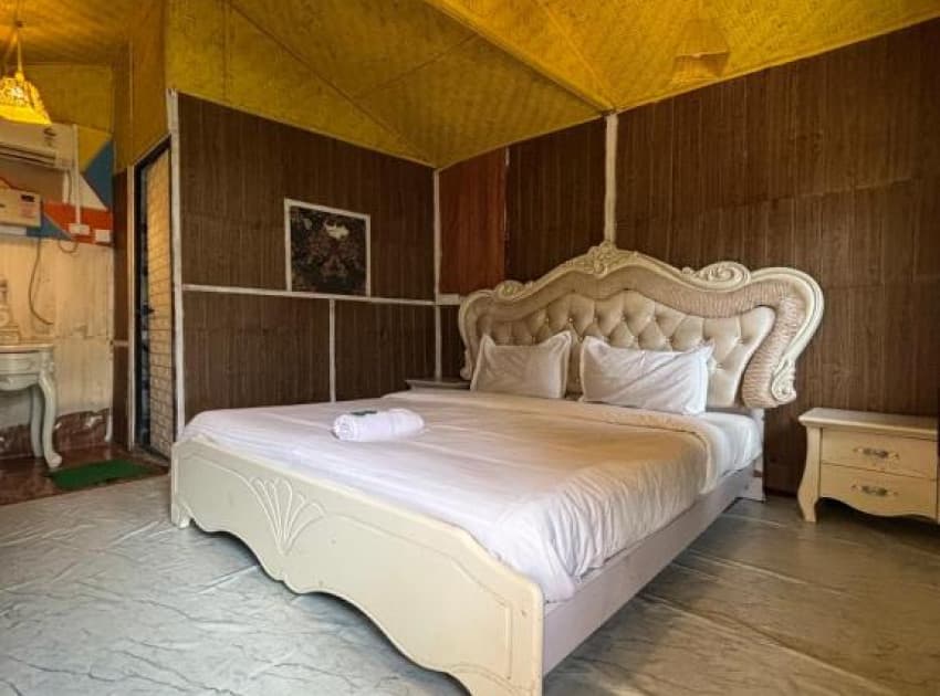 Book Double Room room in Goa