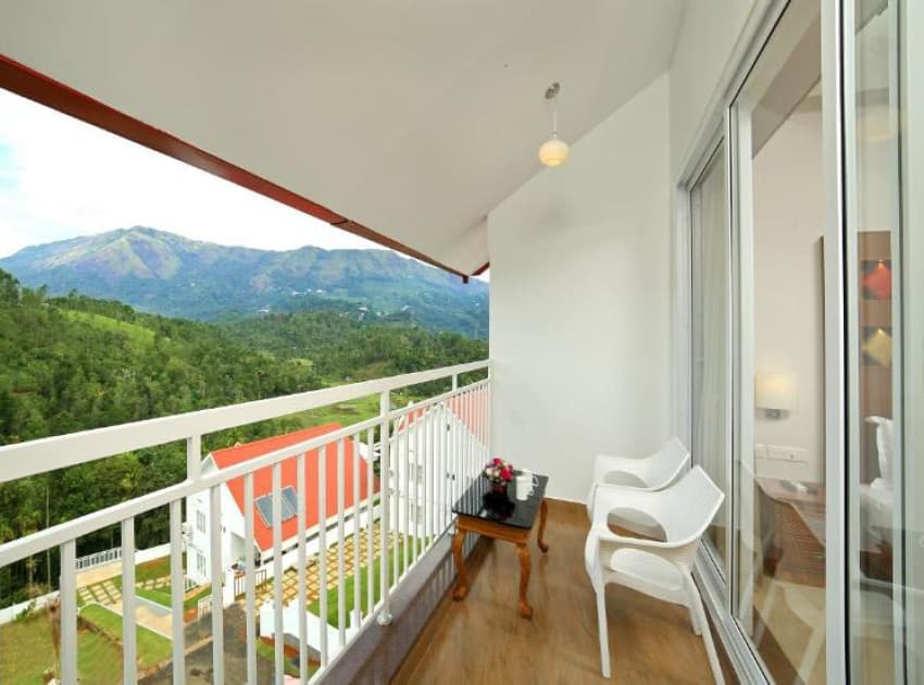 Book Premium valley view room room in Munnar