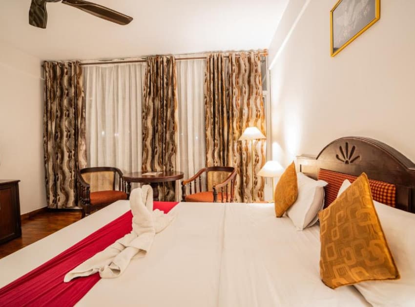 Book Deluxe Double Room room in Munnar