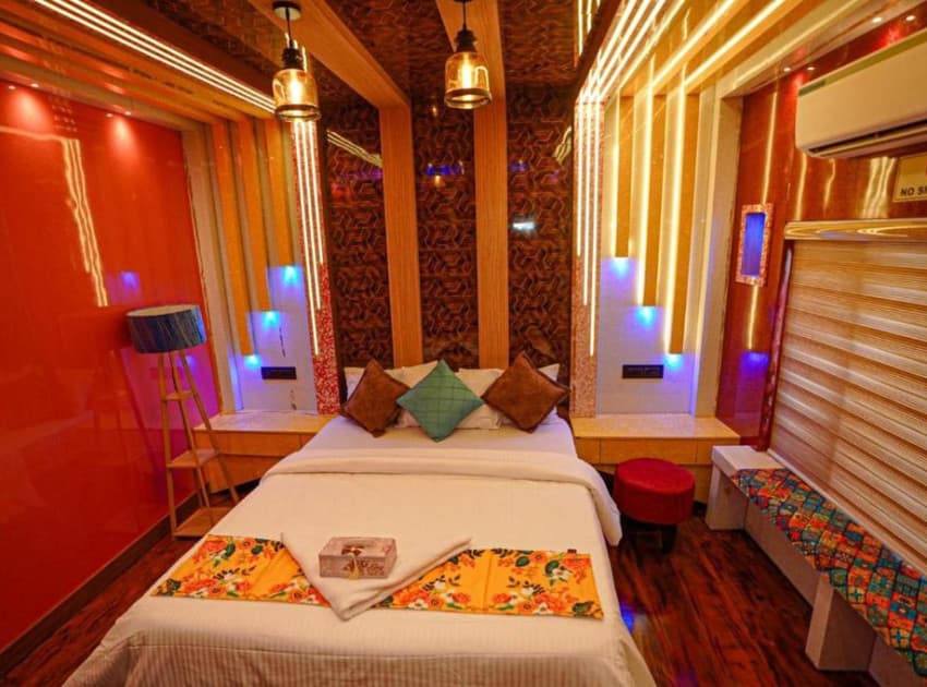 Book Two-Bedroom Suite room in Alappuzha