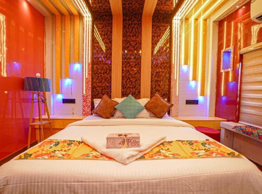 Book Two-Bedroom Suite room in Alappuzha