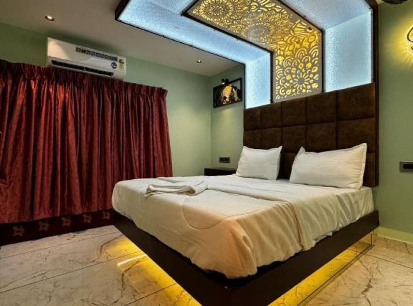 Book Family Suite room in Alappuzha