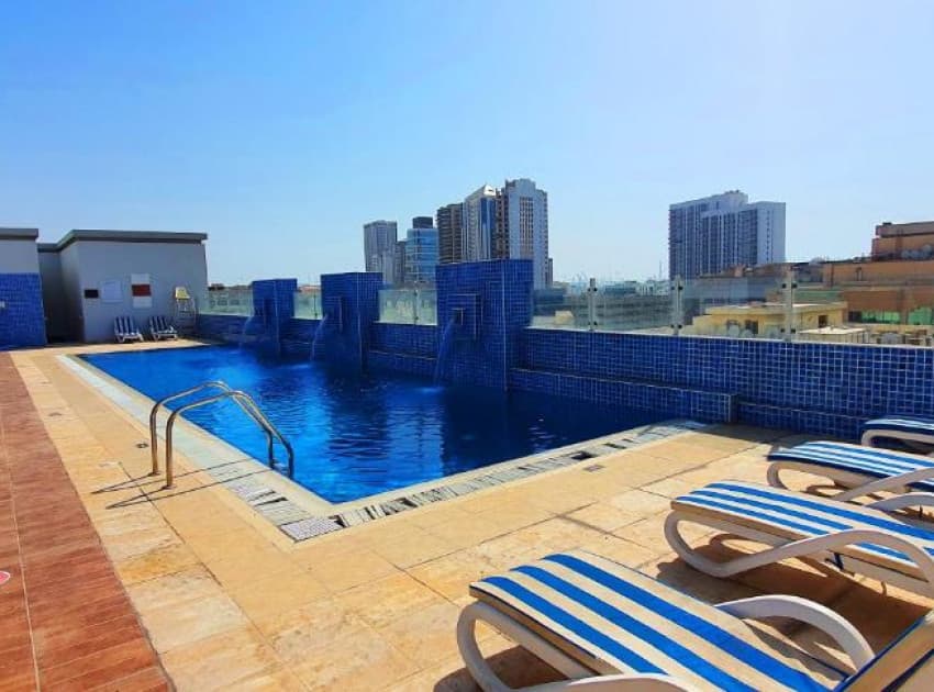Tulip Hotel Apartments - Image 2