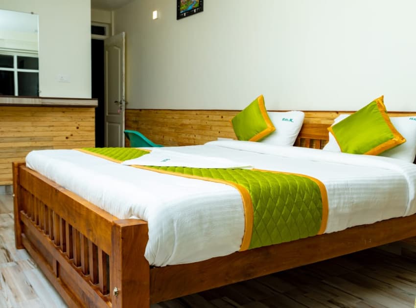 Book Deluxe Room room in Kodaikanal