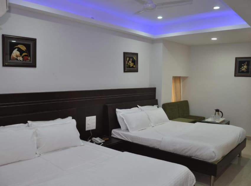 Book Family Junior Suite room in Hyderabad