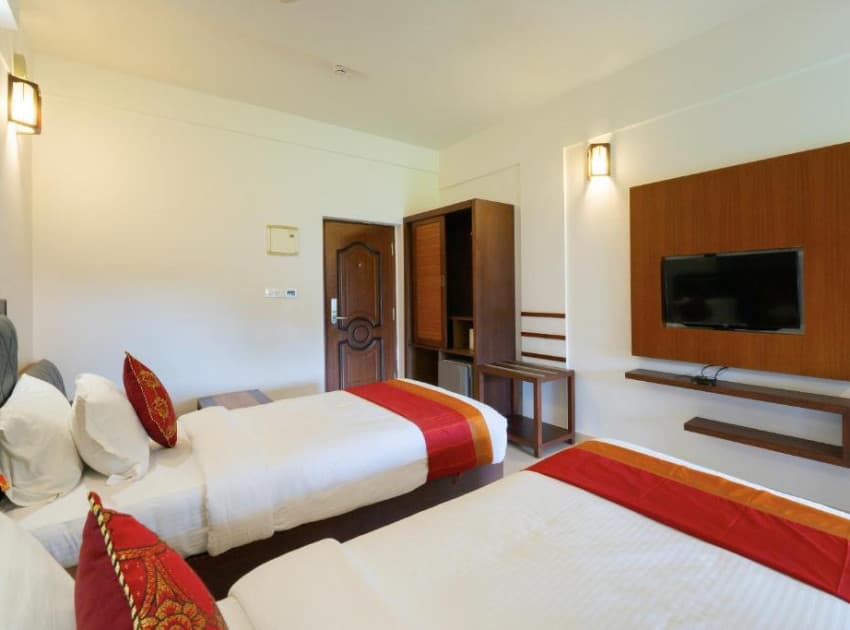 Book Twin - Non AC room in Wayanad