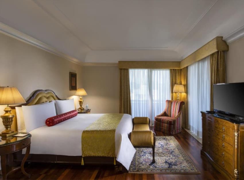 Book Superior Suite room in Bangalore